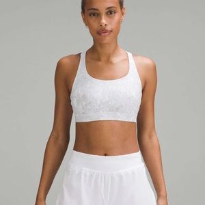 NWOT Lululemon Energy Bra